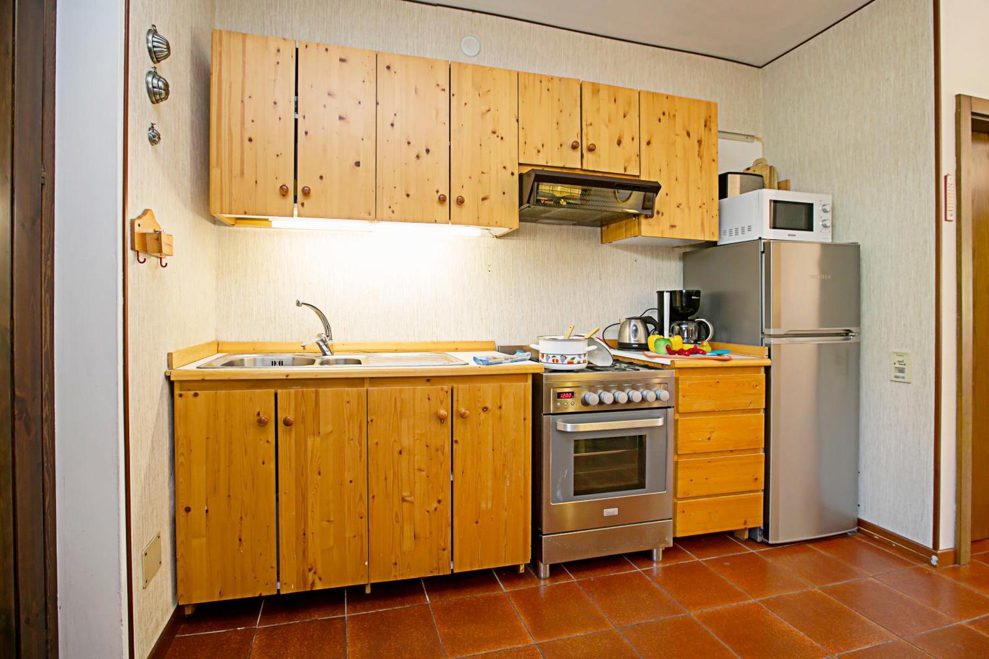 Residence Christina Due Laghi - Happy Rentals Тенно Экстерьер фото